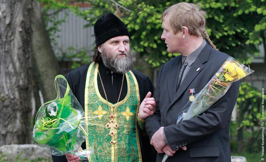 "Последний звонок-2010": фоторепортаж "Нового Калининграда.Ru"