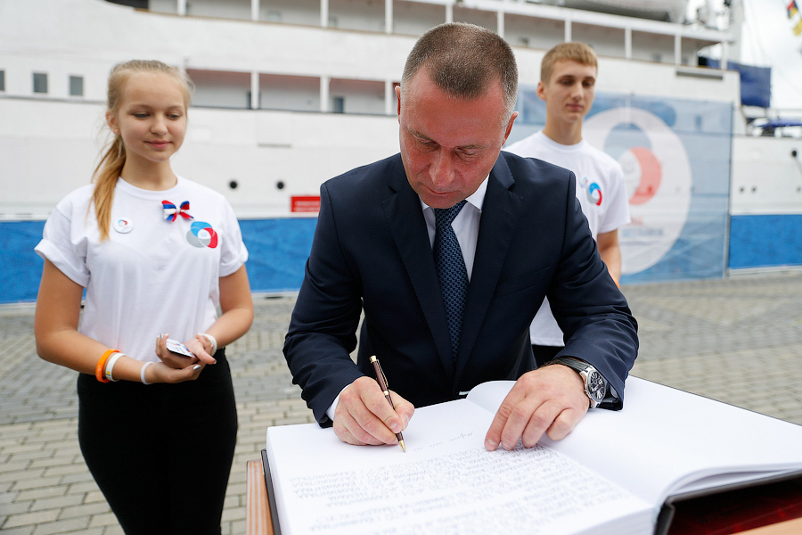 Ликуй, пионерия!: Российское движение школьников пришло в Калининград