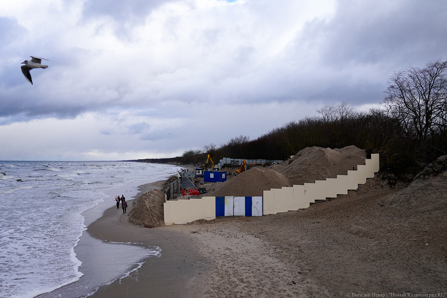 Игра в «Монополь»: как уничтожают авандюну при строительстве кафе в Зеленоградске (фото)