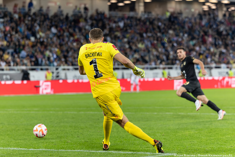 Победный гол: лучшие моменты матча между «Балтикой» и «Зенитом» (фото)