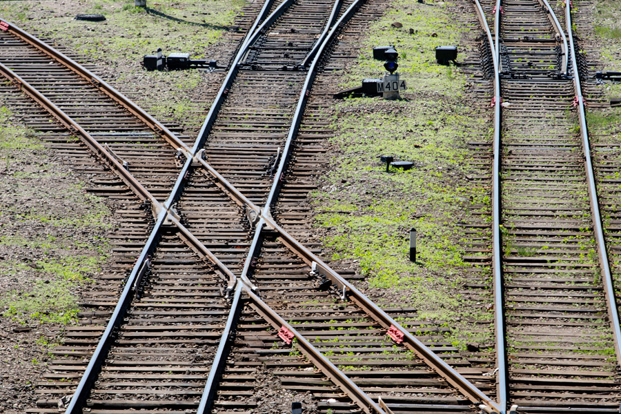 112: под Калининградом поезд насмерть сбил мужчину