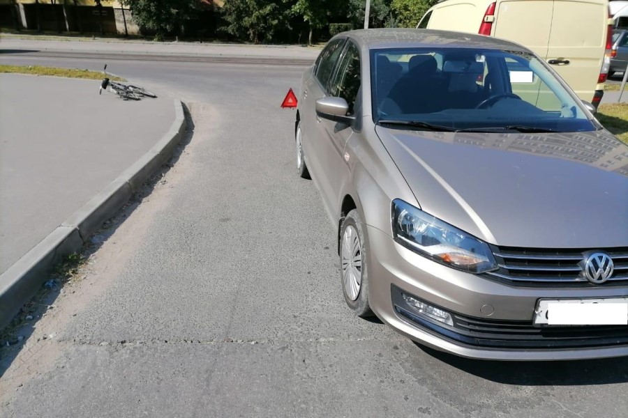 На ул. Интернациональной сбили 7-летнего мальчика на велосипеде