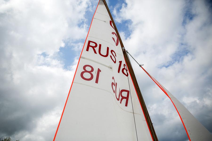 Паруса памяти: фоторепортаж с регаты, посвященной Дню Победы