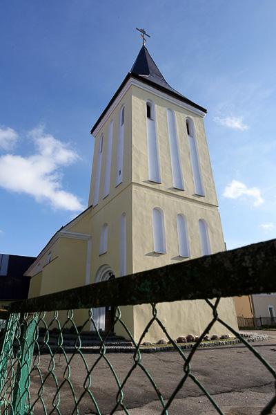 Ремонт и голуби: православный храм Святого Иоанна Предтечи в кирхе XVI века