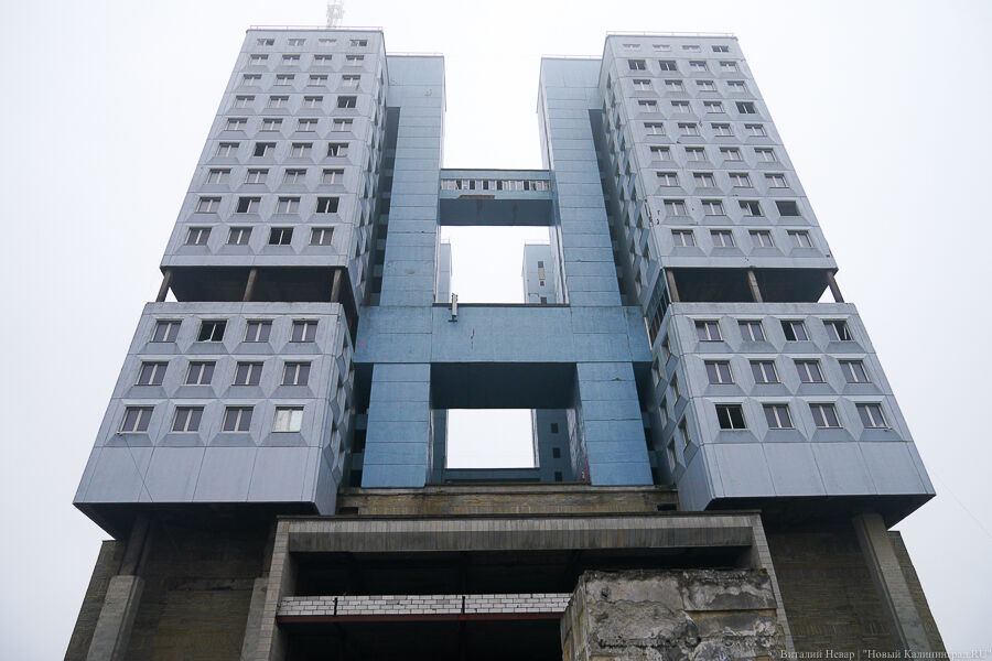 Толмачев: рассчитываем, что демонтаж Дома Советов завершат в июне 2024 года