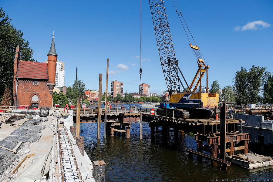 Пешеходное движение по Высокому мосту планируют открыть позднее автомобильного