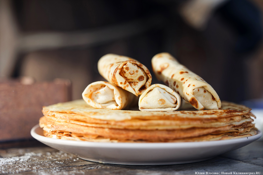 Блины, пляски и «самое большое» чучело: как отпраздновали Масленицу в «Каупе» (фото)