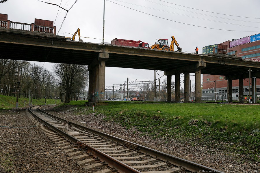 «Никакая не реконструкция»: как движется ремонт моста на Озерова (фото)