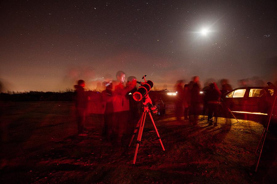 Открытый космос: как в Калининграде проходят ночные астровыезды