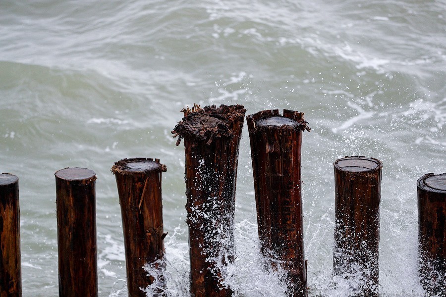 «В ожидании 70 метров»: как ведутся работы по расширению пляжа в Светлогорске