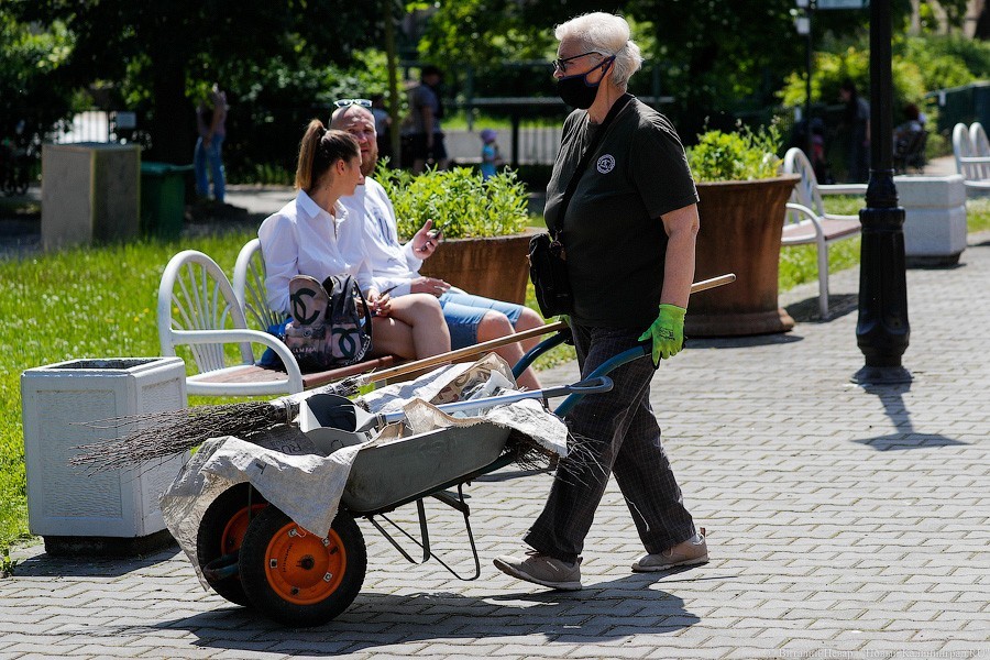 Дистанция в одного кенгуру: первый день работы Калининградского зоопарка (фото)