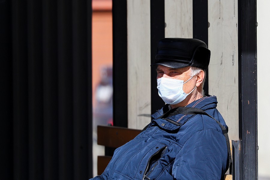 Роспотребнадзор назвал три этапа выхода регионов из ограничений по коронавирусу