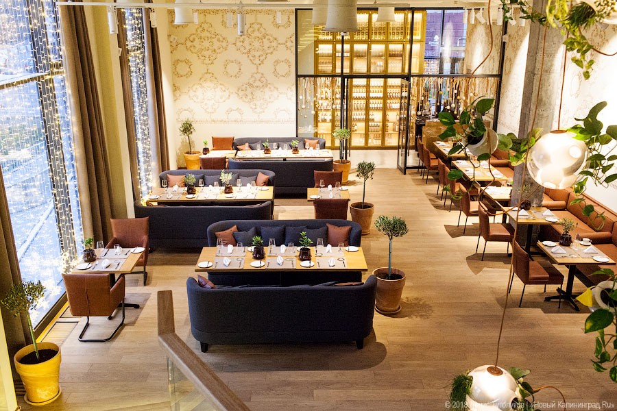 Паста, сибас в чёрной соли и сладкий лайм: ужинаем в ресторане La Storia