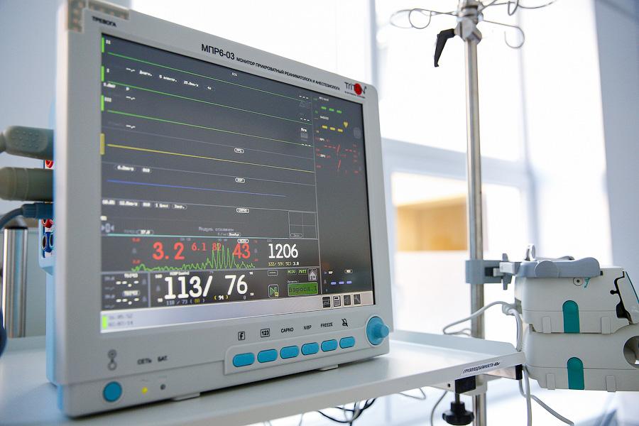 «Скорая» под крышей: как идет ремонт в калининградской областной больнице