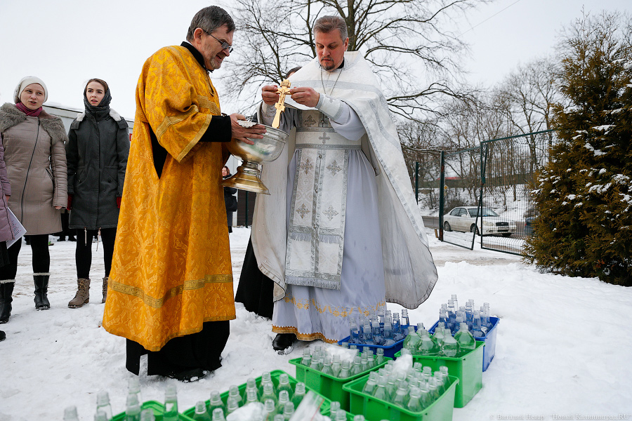 Православное погружение: в Калининграде прошли крещенские купания (фото)