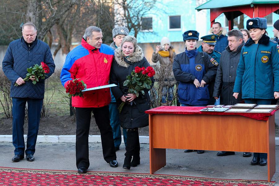 «Рожденные спасать»: глава МЧС России навестил Калининград