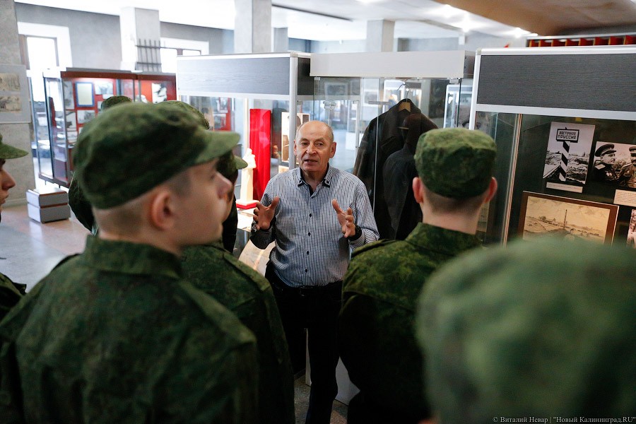 Пост №1 принял: калининградские призывники отправились в Кремль