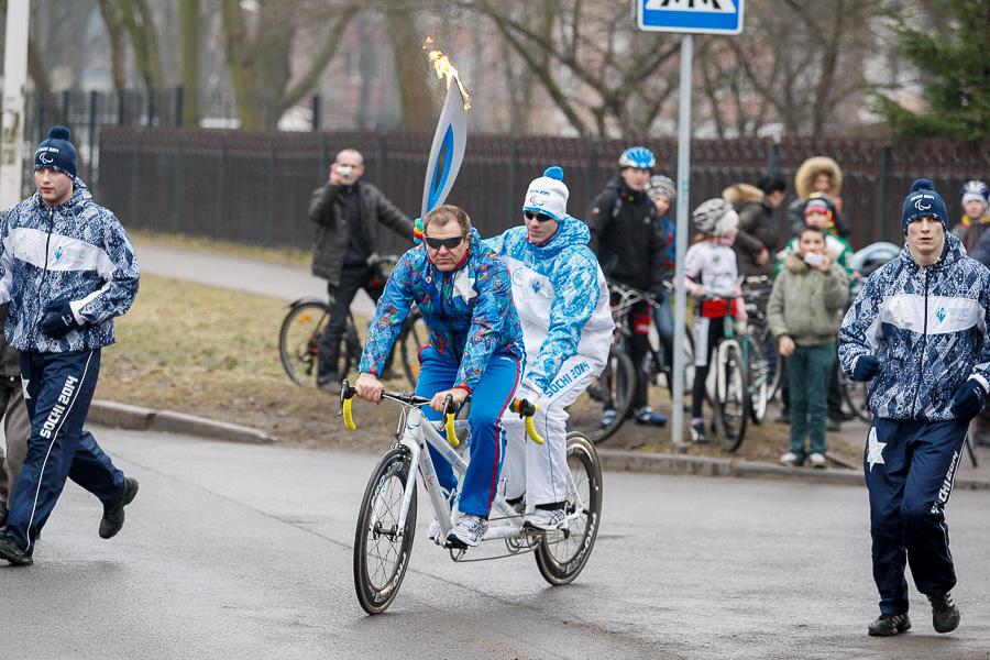 Гори-гори ясно: в Калининграде прошла эстафета паралимпийского огня
