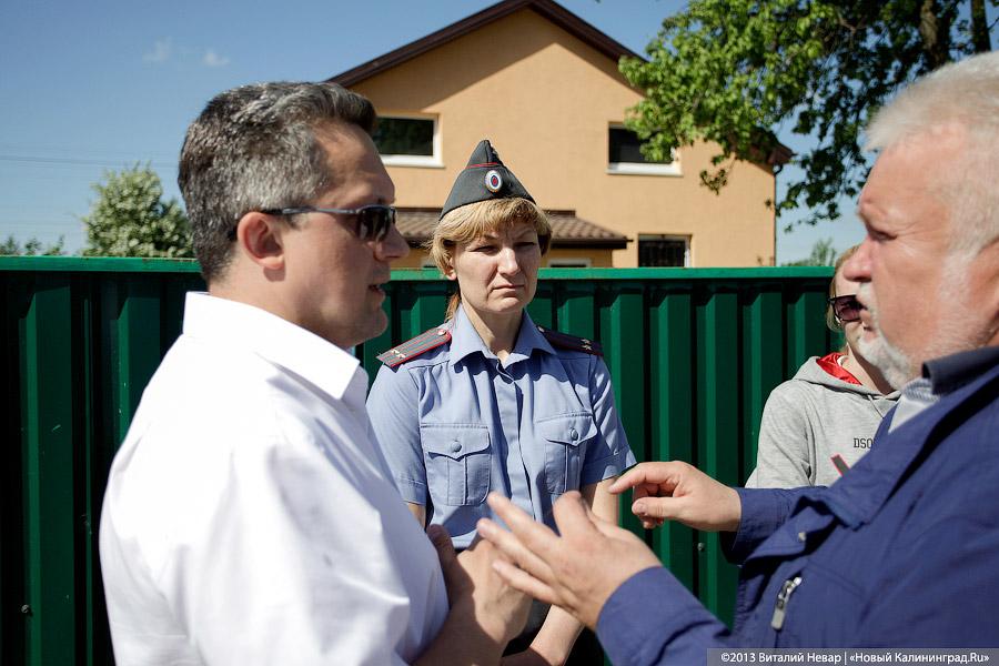 «Августовское» противостояние: как дачники защищают свои участки