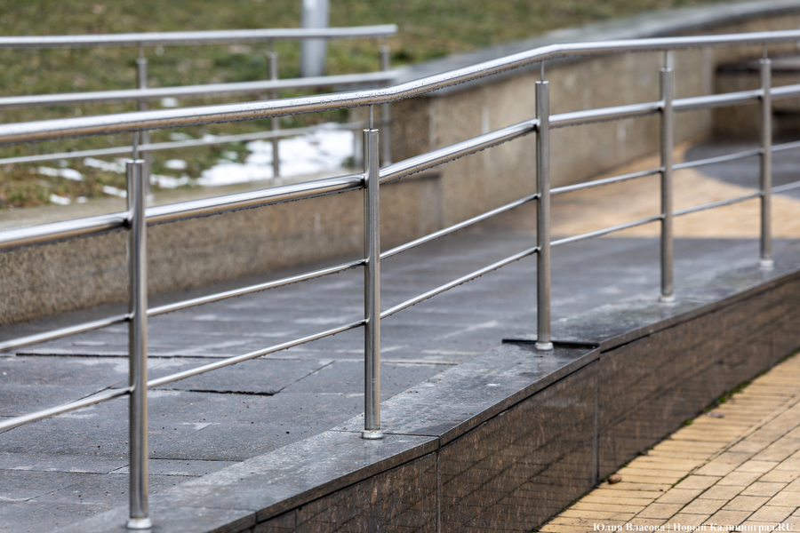 Провал за провалом: что стало с набережной Трибуца за семь лет эксплуатации (фото)