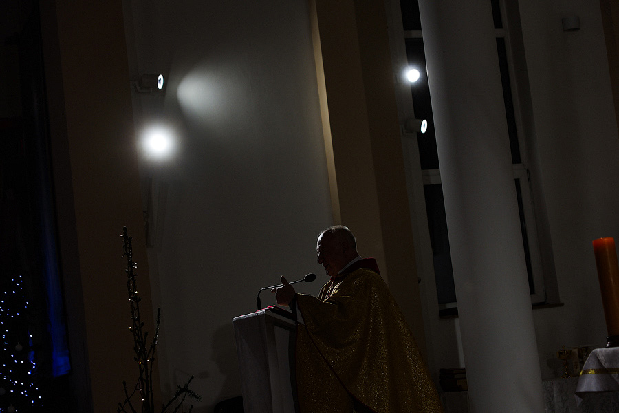 «Тихий крошечный Христос»: калининградские католики встретили Рождество (фото)