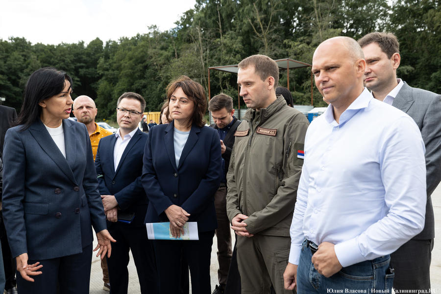 «Стихией управлять не научились»: как глава Минприроды РФ понюхал воздух в Круглово (фото)