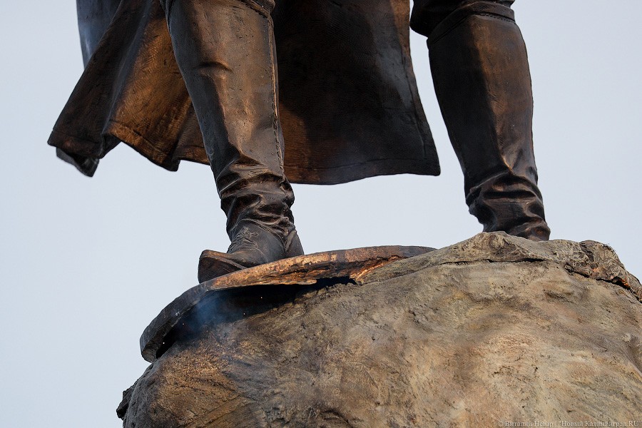 Невский в деталях: как выглядит новый памятник вблизи