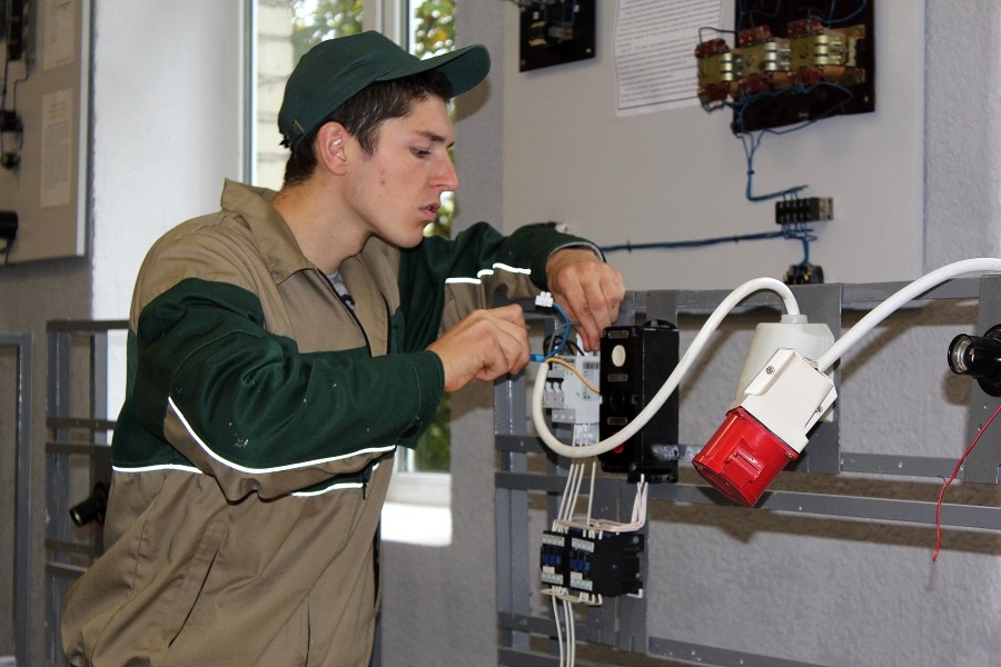 Политех: создавай будущее своими руками
