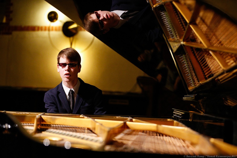 Навстречу мечте: как прошел концерт в поддержку 16-летнего слепого пианиста