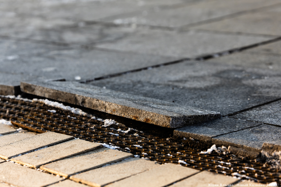 Горвласти о состоянии площади Победы: после 20 лет эксплуатации нужна реконструкция (фото)