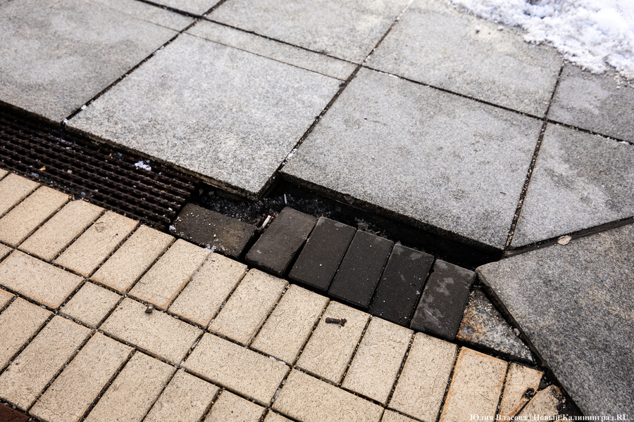 Горвласти о состоянии площади Победы: после 20 лет эксплуатации нужна реконструкция (фото)