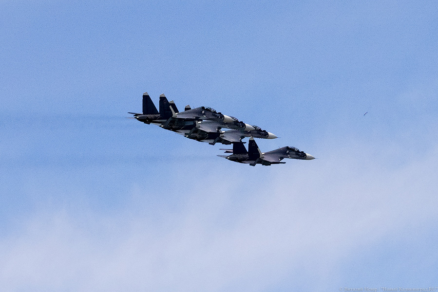 Пробки с воздуха: как прошла генеральная репетиция парада в Калининграде (фото)