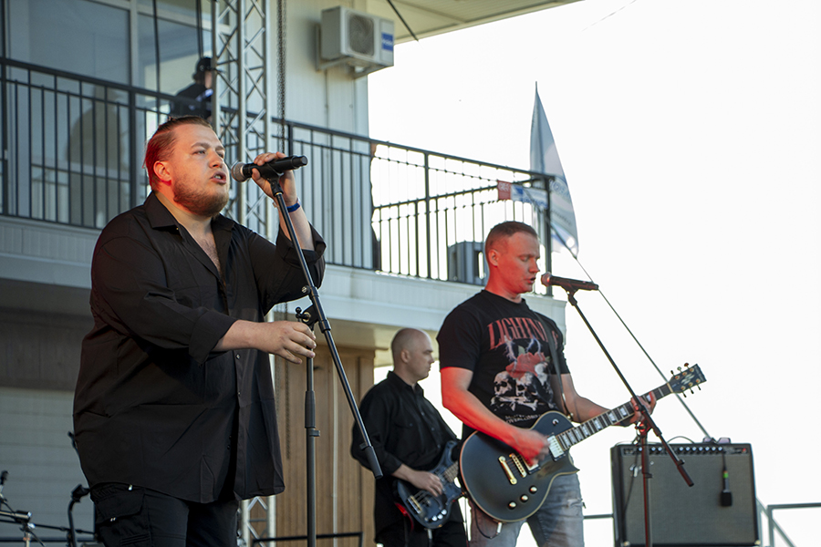 Калининградский рок жив: как в Пионерском прошёл благотворительный фестиваль (фото) (видео)