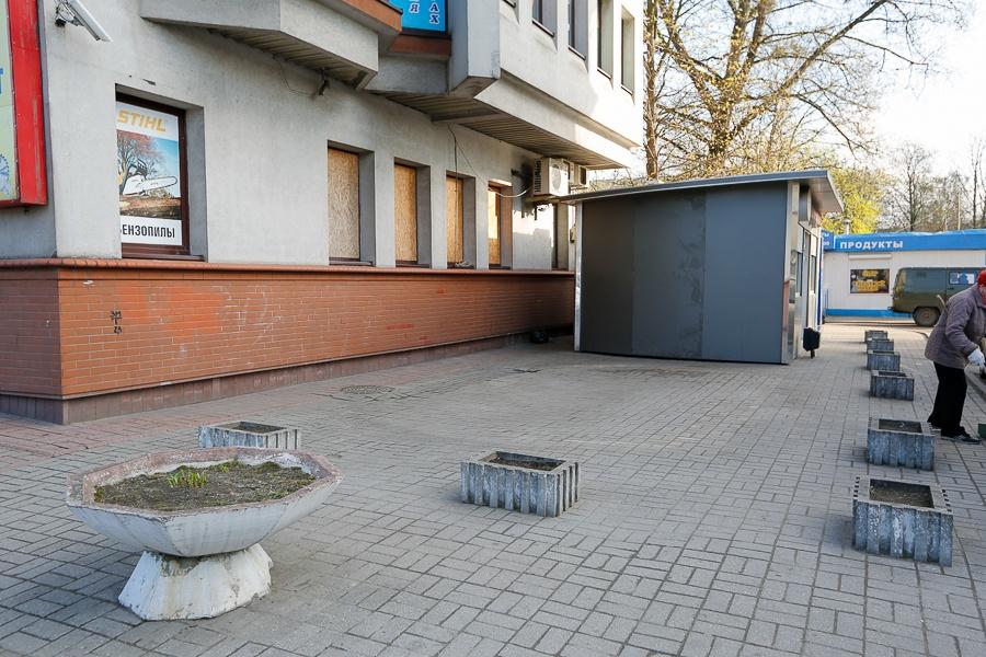 Владельцы «Шавермы», где отравились более 80 калининградцев, демонтировали точку