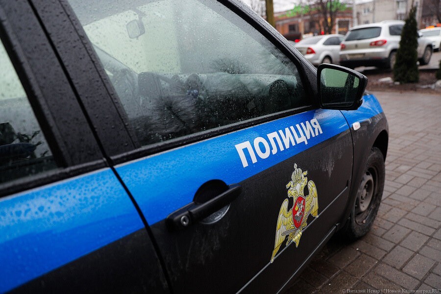 В Калининграде наркозависимая девушка подожгла машину родителей