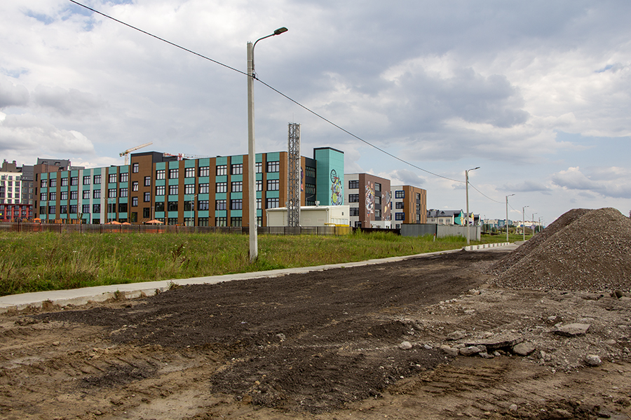 Власти рассказали о транспортной и пешеходной доступности школы на Благовещенской (фото)