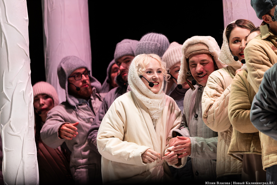 Воспевая любовь: в музтеатре прошел генеральный прогон мюзикла «Девчата» (фото)