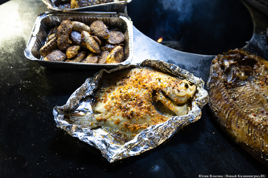 Новогодний вайб на острове Канта: как проходит праздничная ярмарка в Калининграде (фото)