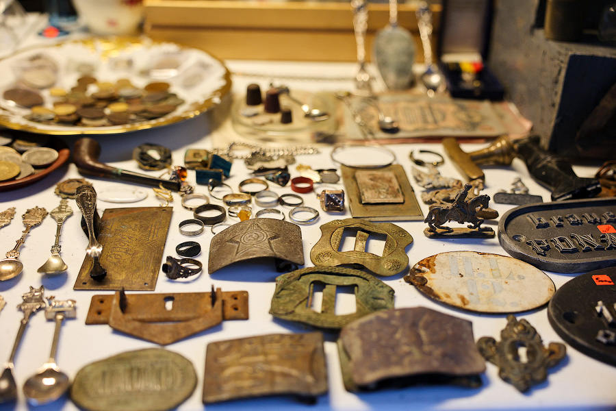 И всё-таки она светится: на территории пивоварни «Понарт» открылась новогодняя ярмарка (фото)