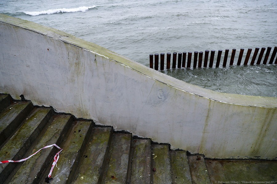 «В ожидании 70 метров»: как ведутся работы по расширению пляжа в Светлогорске