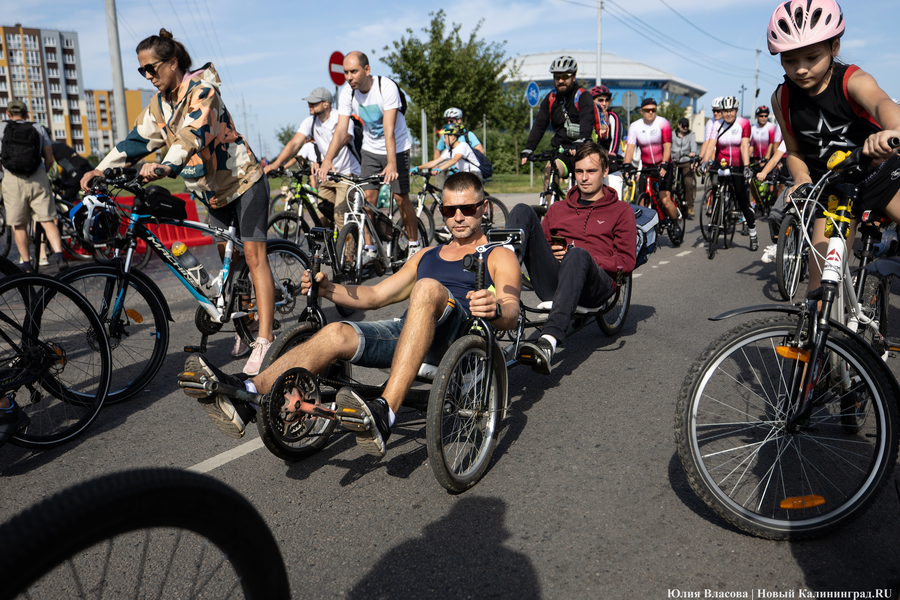 До моря на двух колёсах: в Калининграде проходит велопробег «Тур-де-Кранц» (фото)