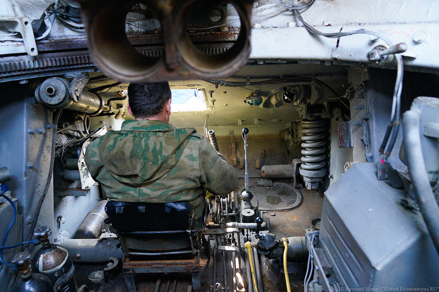 Побывать внутри Т-34: в Калининграде начали готовить раритетную технику к параду Победы