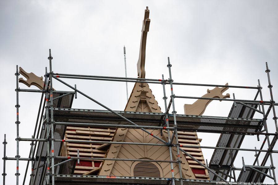 Монополия на пляж: как выглядит скандальное кафе в Зеленоградске, которое власти называют «НТО» (фото)