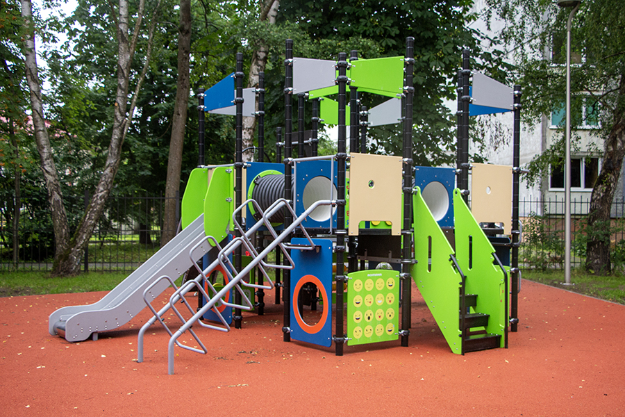 Комфорт для младших классов: в Светлогорске завершается строительство школы (фото)