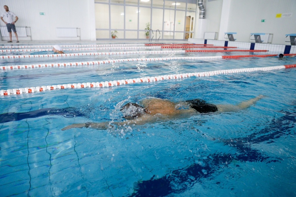 Роспотребнадзор разрешил открыть в регионе бассейны и читальные залы библиотек