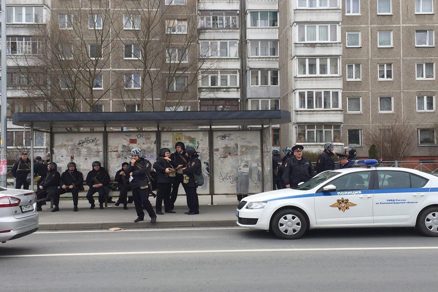 Военные в городе: учения по всему Калининграду (фото)