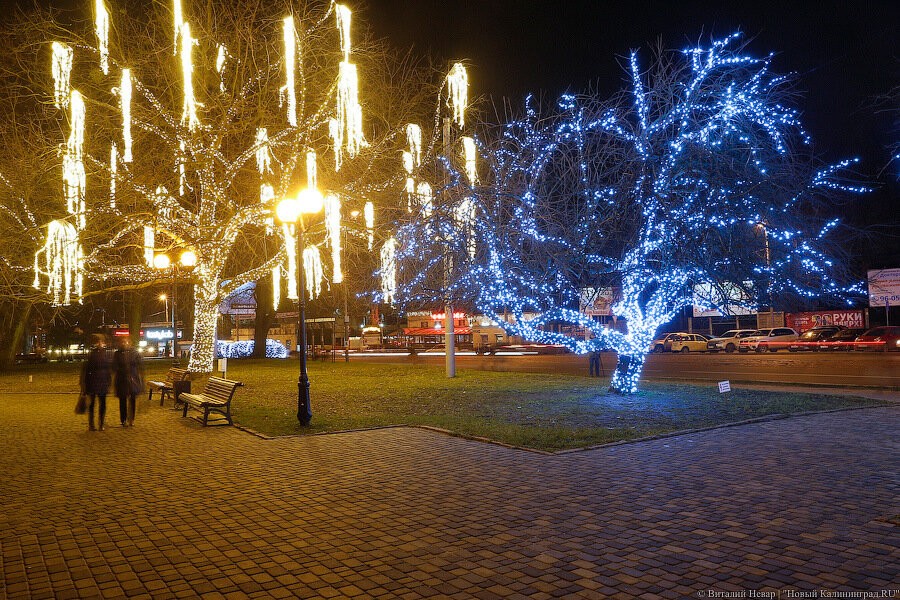 Силанов призвал «мотивировать» бизнес к будущему новогоднему украшению города