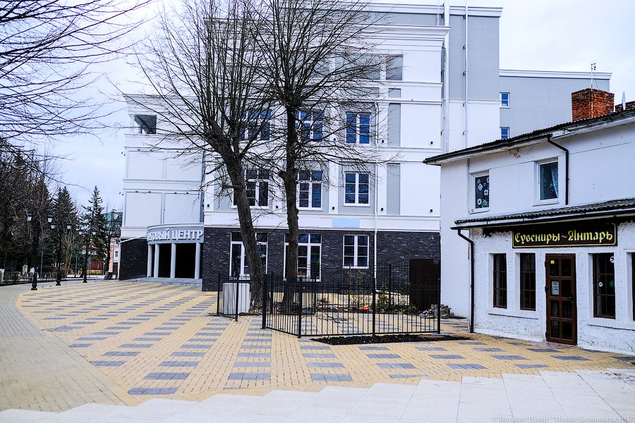 Плитка на плитке: как выглядит центр Зеленоградска во время реконструкции (фото)