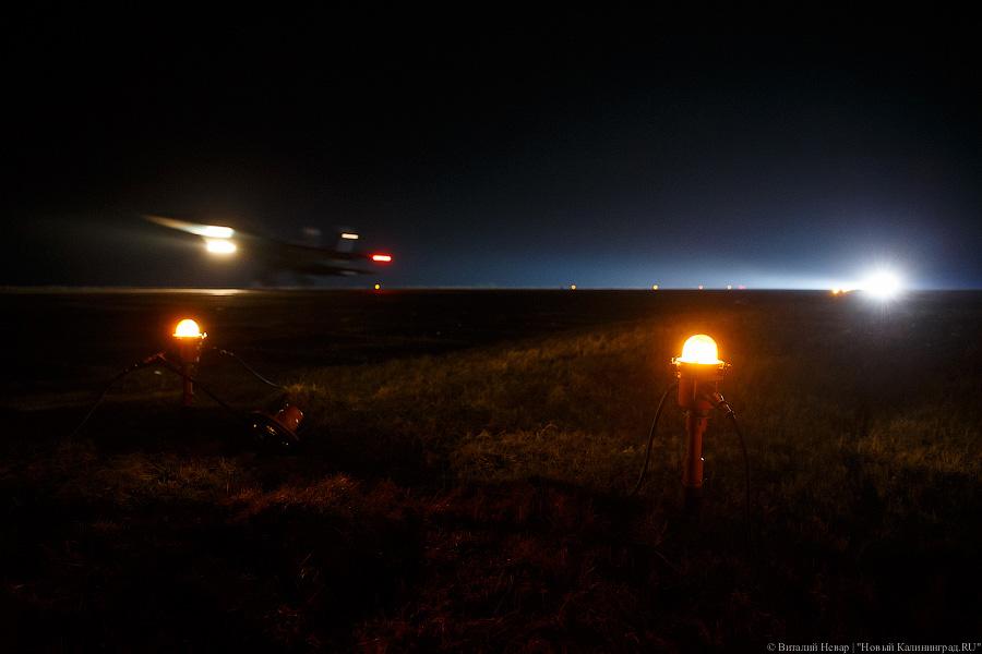 Усиление боеготовности: в Калининград прилетели военные самолеты (фото,видео)