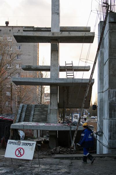 «Пока в никуда»: что происходит со строительством моста на Сельме